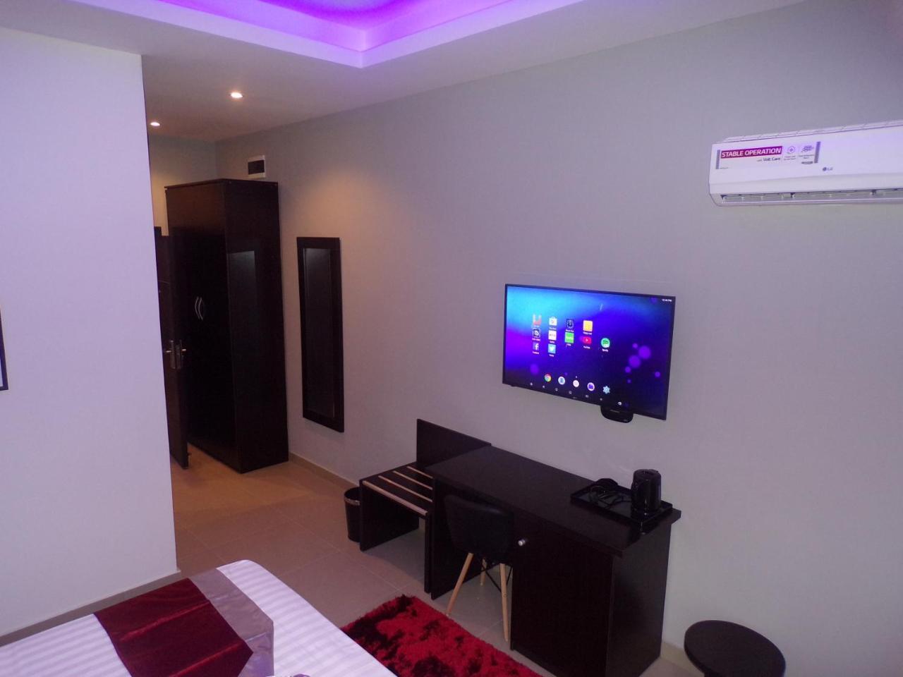 The Mayhill Lekki Exterior photo