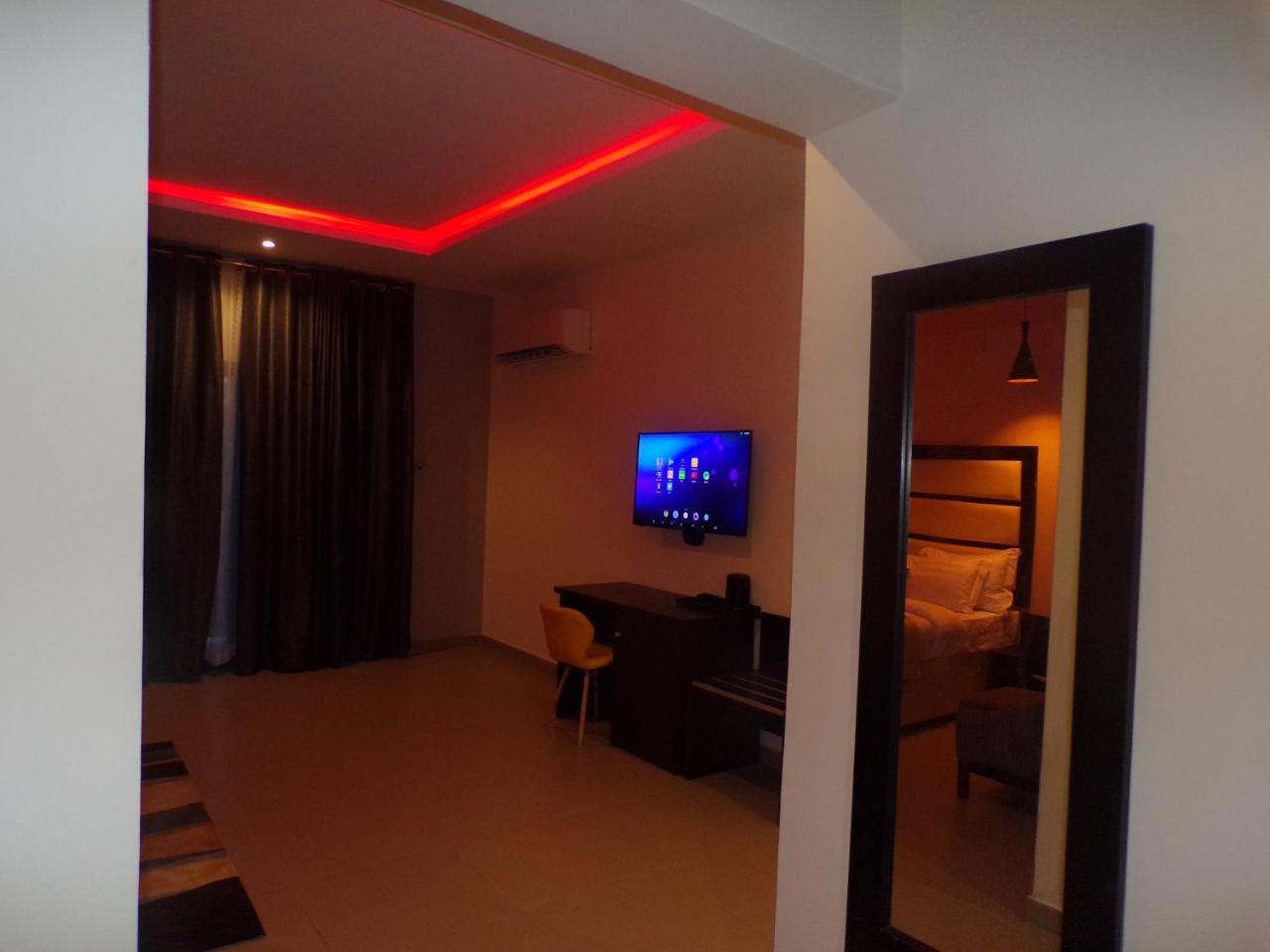 The Mayhill Lekki Exterior photo